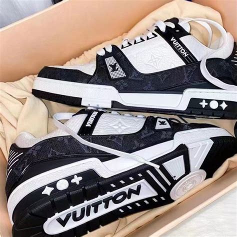 louis vuitton mens casual shoes sneaker trainer black|louis vuitton men's sneakers official.